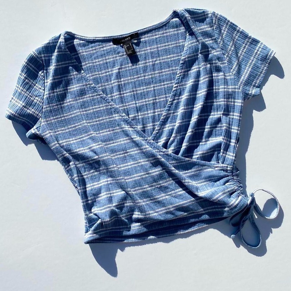 Sky blue stripe v-neck top with side drawstrings Women's Large Spring Summer